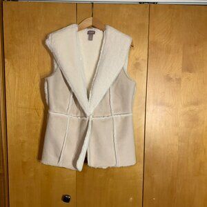 Chico's Faux fur and Suede vest, Medium (Chico's size 1)